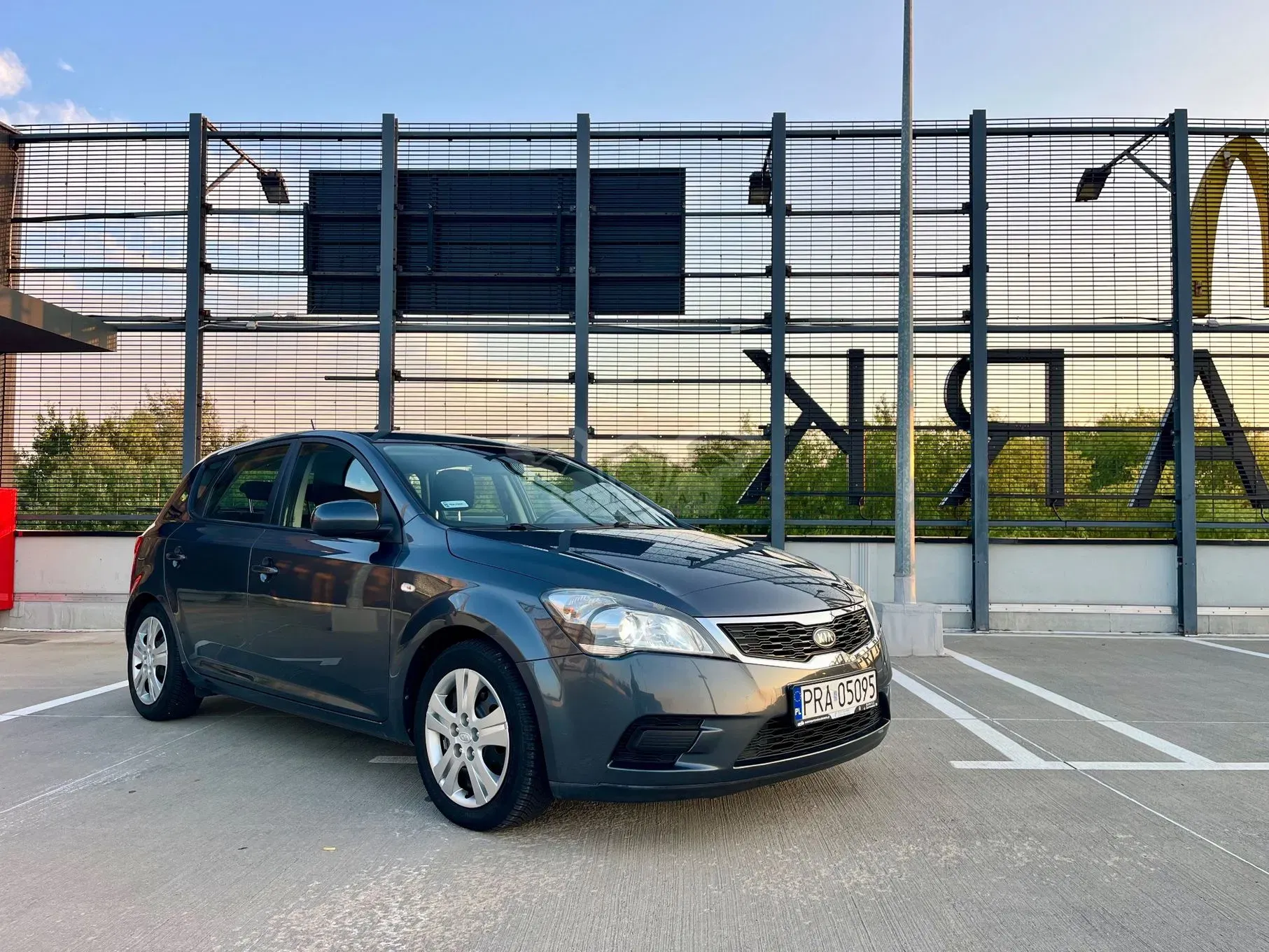 Kia Ceed I (2006-2012) 1.4 Comfort + 2011
