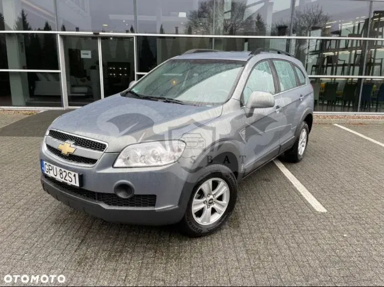 Chevrolet Captiva 2.4 LS 2010