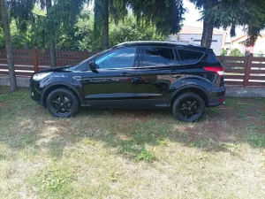 Ford Kuga II (2012-) 1.5 EcoBoost 2x4 Trend 2015