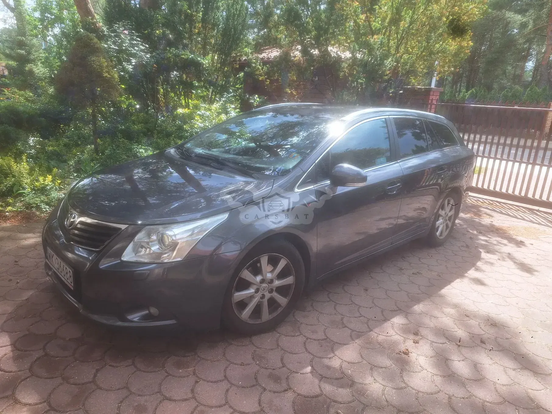 Toyota Avensis III (2009-) 2.0 D-4D Sol plus+NAVI 2011
