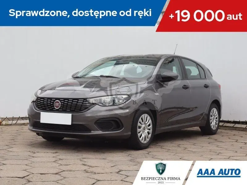Fiat Tipo II (2016-) 2017