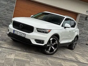 Volvo XC40 T5 AWD Geartronic Momentum 2020