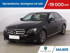 Mercedes-Benz E W213 (2016-2023) 2016