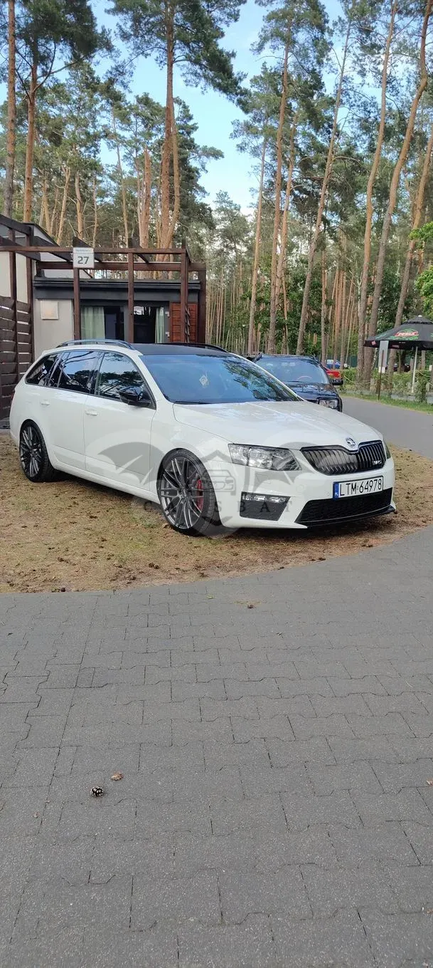 Skoda Octavia III (2013-) 2.0 TDI RS DSG 2015