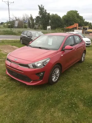 Kia Rio IV (2017-) 1.0 T-GDI 100 Dream-Team Edition 2021