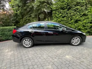 Honda Civic IX (2011-2017) ver-1-8-executive 2013