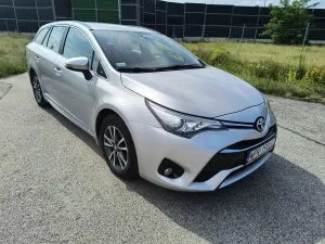 Toyota Avensis III (2009-) 1.8 Premium 2017