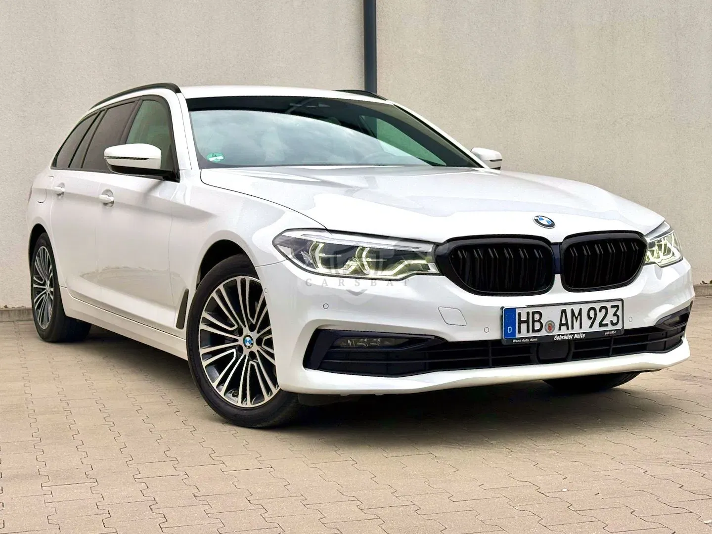 BMW 5 Series G30/G31 (2017-2023) 520d xDrive Sport Line sport 2018