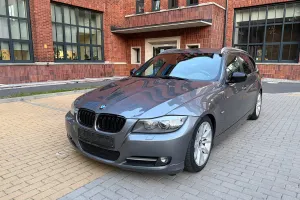 BMW 3 Series E90/E91/E92/E93 (2005-2012) 2011