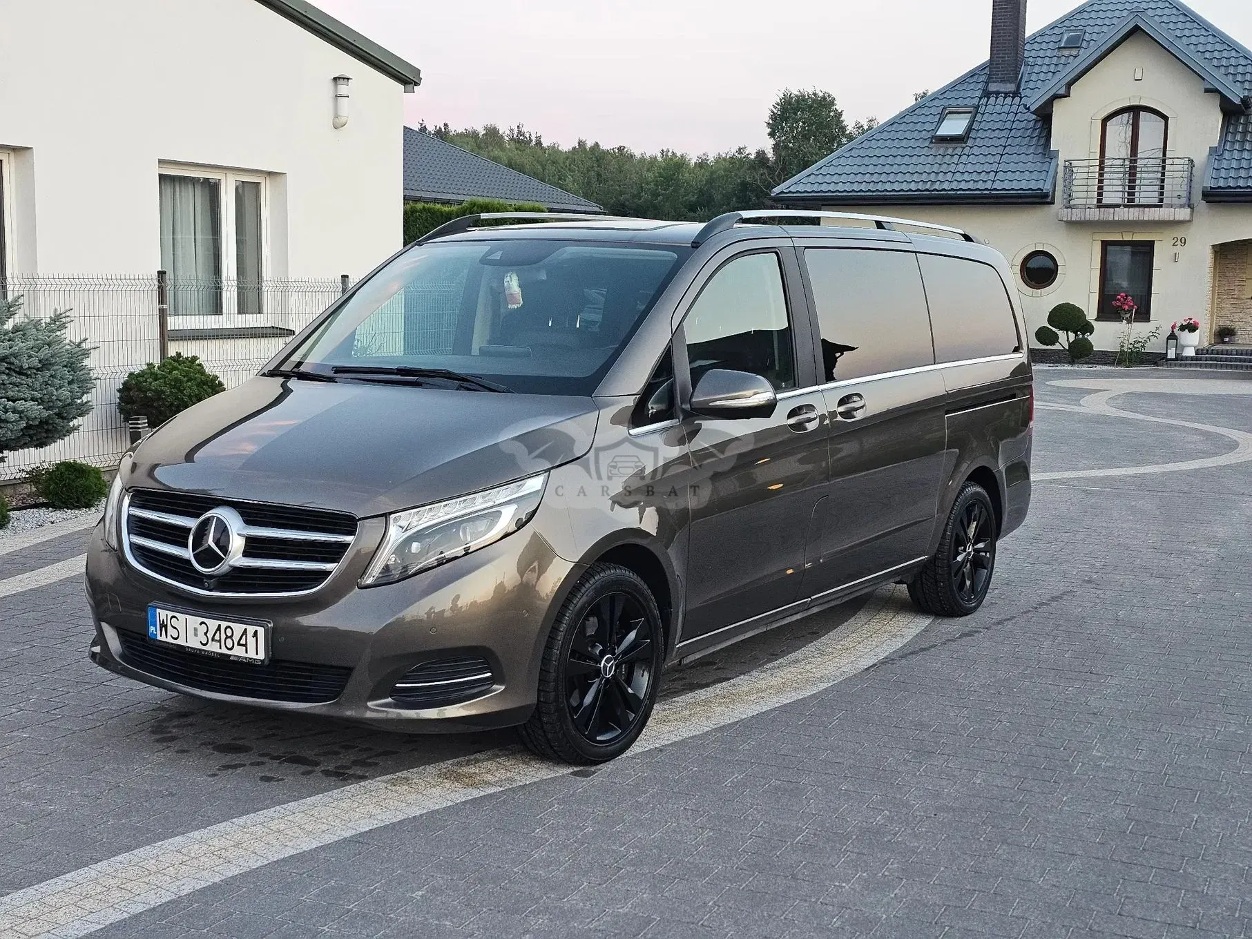 Mercedes-Benz V II (2014-) 250 (BlueTEC) d Avantgarde 7G-Tronic (d³ugi) 2016