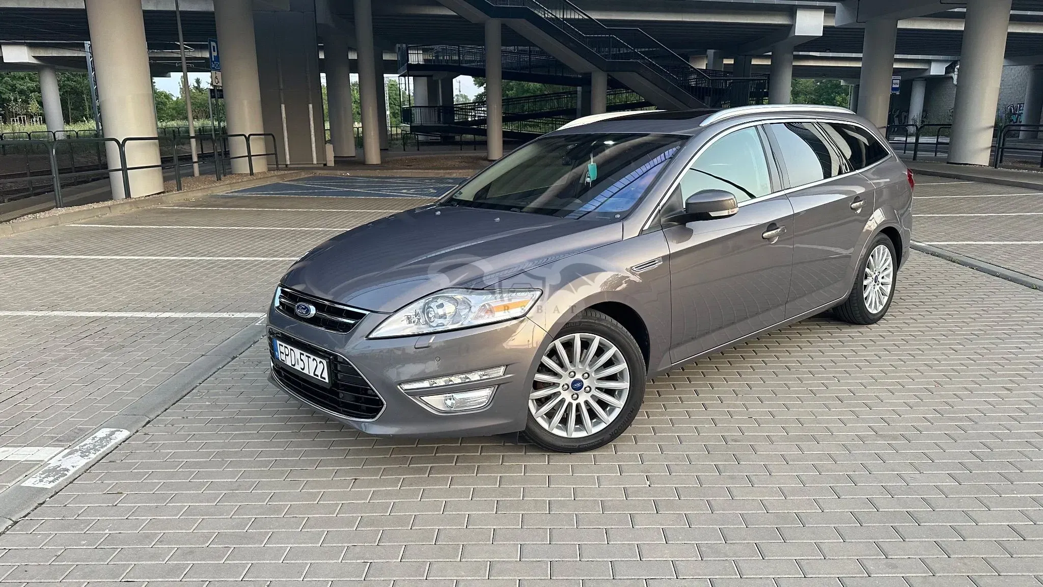 Ford Mondeo Mk4 (2007-2014) 1.6 TDCi ECOnetic Start-Stopp Titanium 2013