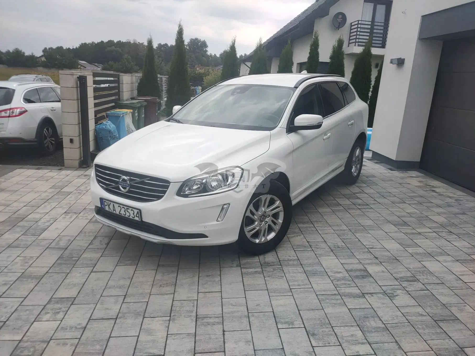 Volvo XC60 I (2008-2017) D3 Drive-E Momentum 2015