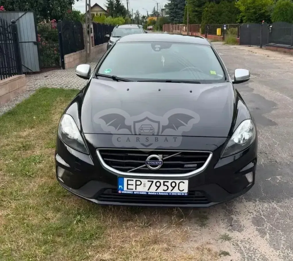 Volvo V40 II (2012-) D2 R-Design 2013
