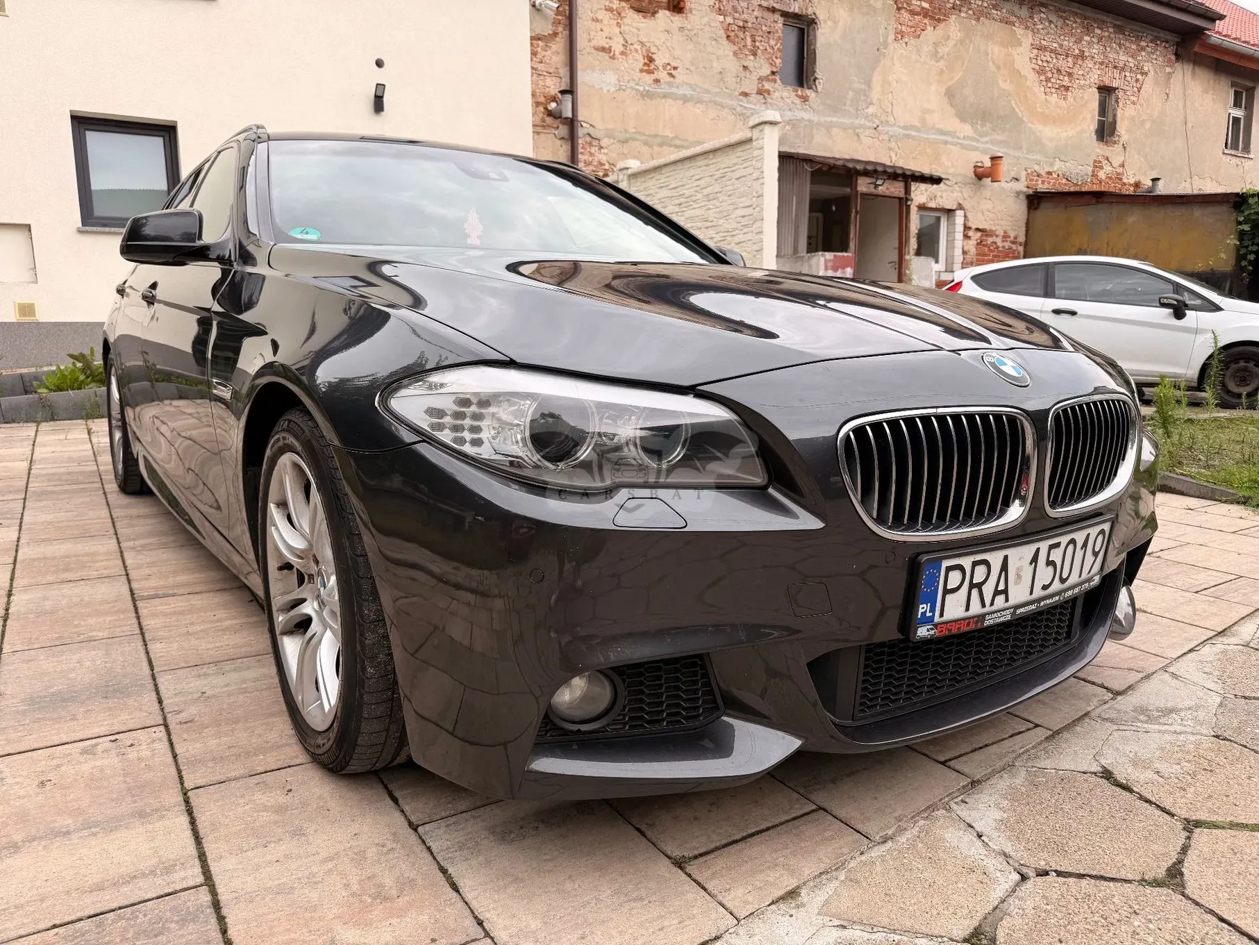 BMW 5 Series F10/F11 (2009-2017) 525d 2011