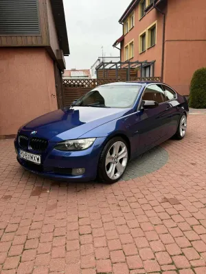 BMW 3 Series E90/E91/E92/E93 (2005-2012) 320d 2008