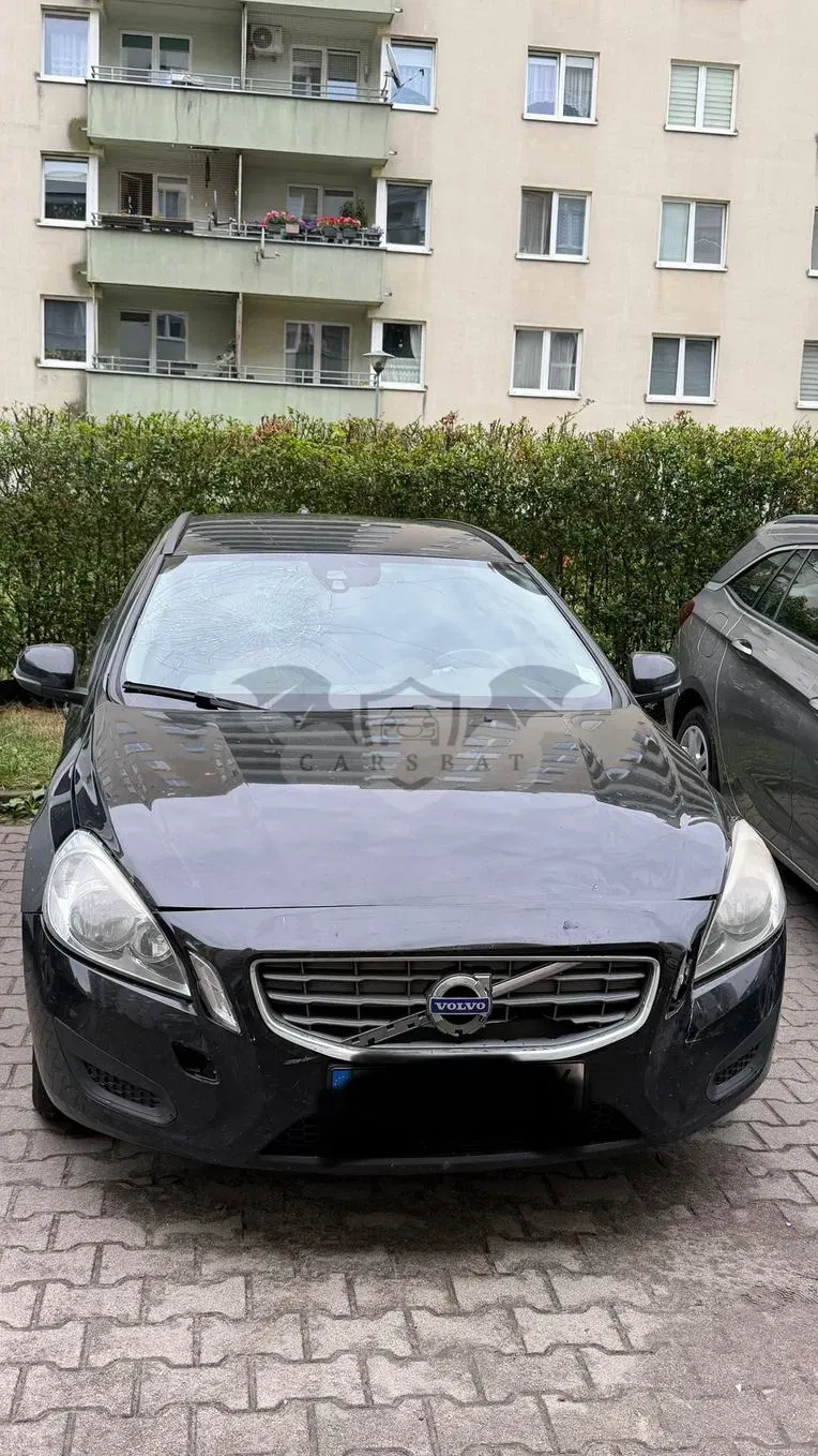 Volvo V60 I (2011-2018) DRIVe 2012