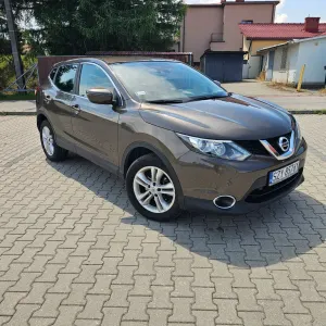 Nissan Qashqai II (2013-2021) 1.6 DIG-T Tekna 2015
