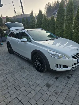 Peugeot 508 I (2010-2018) RXH 2.0 HDi HYbrid4 2013