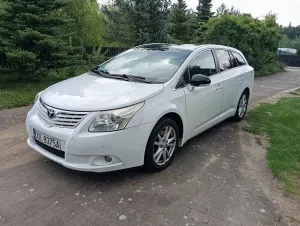 Toyota Avensis III (2009-) 2.2 D-4D Prestige 2011