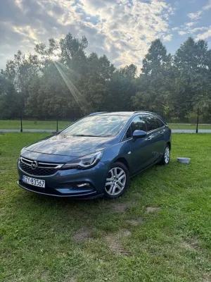Opel Astra K (2015-2021) 1.6 Turbo Start/Stop Automatik Innovation 2017