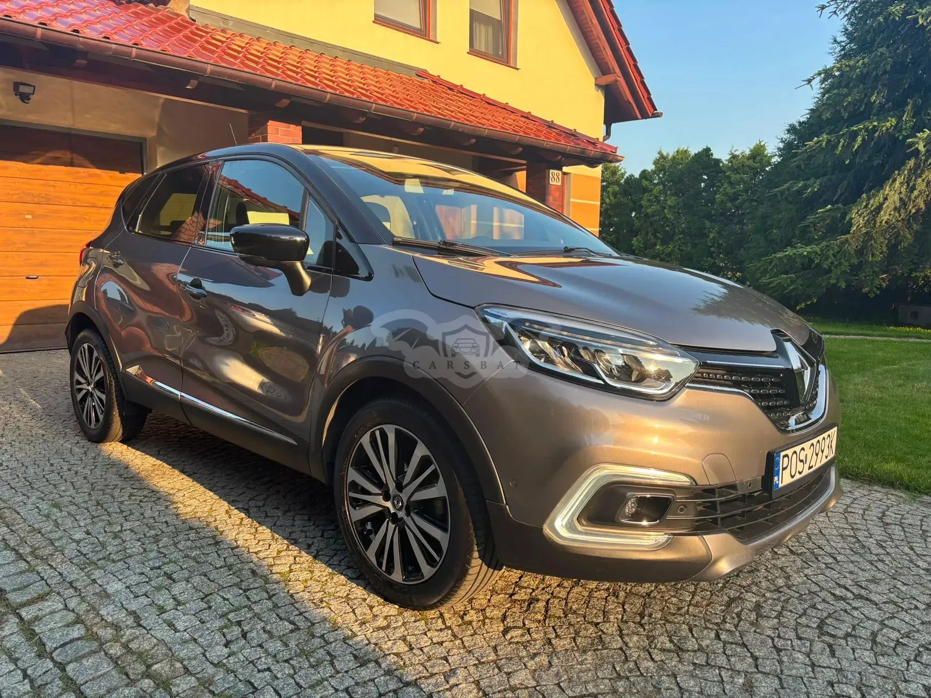 Renault Captur / QM3 I (2013-2019) ENERGY TCe 120 EDC Initiale Paris 2017