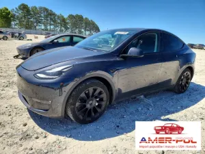 Tesla Model y 2024