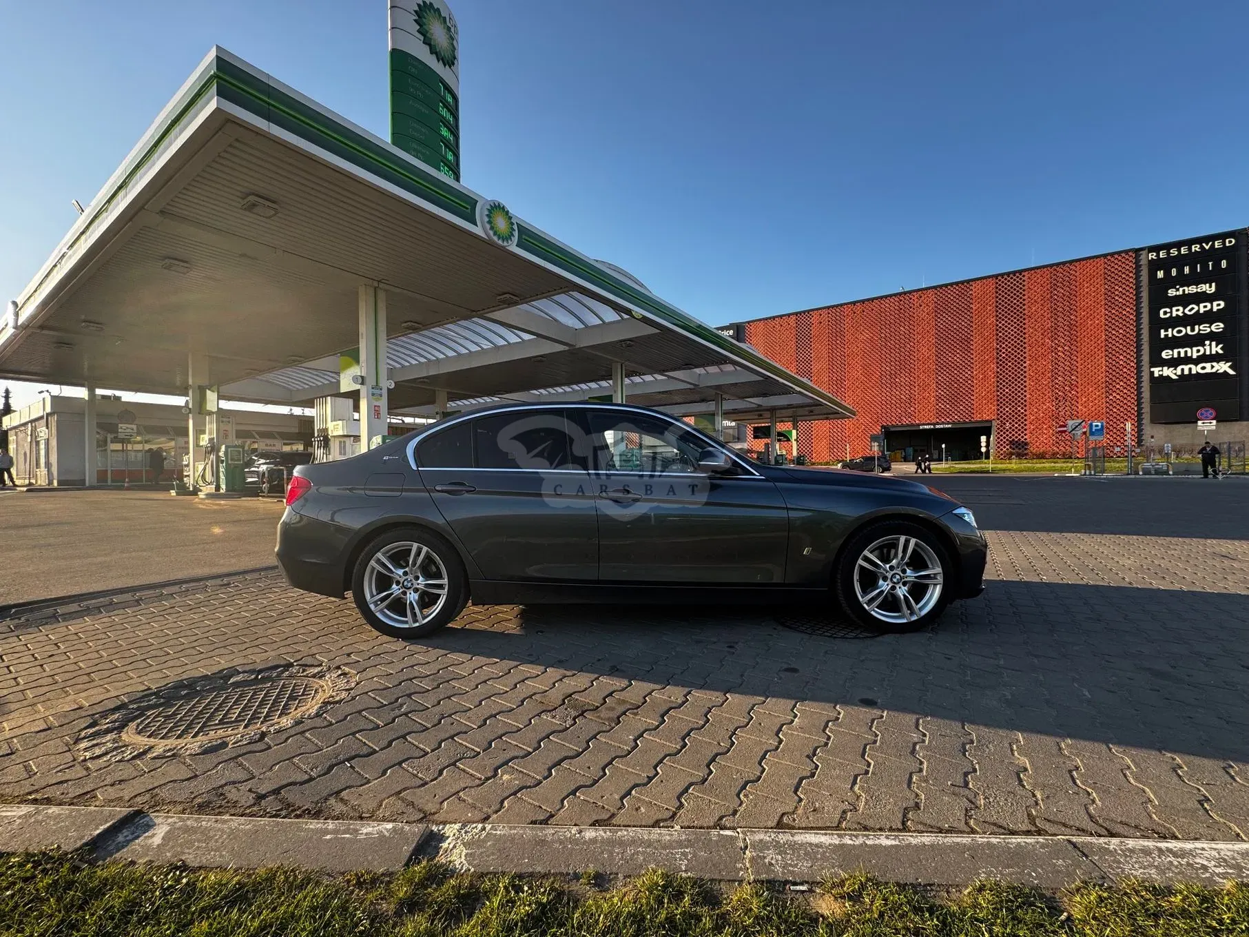 BMW 3 Series F30/F31 (2012-2020) 330e iPerformance Luxury Line 2016