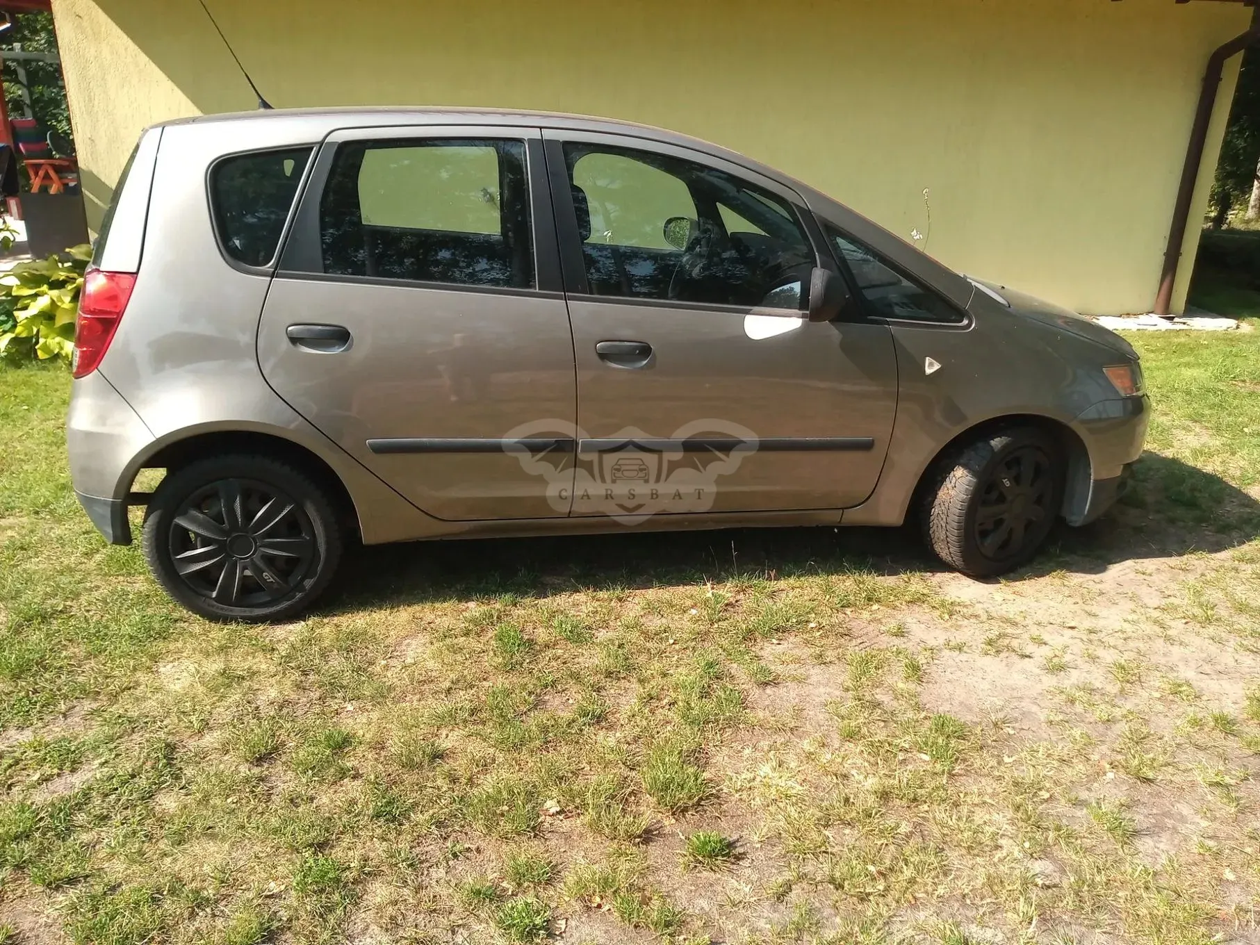 Mitsubishi Colt Z30 (2004-2012) 1.1 Inform 2011