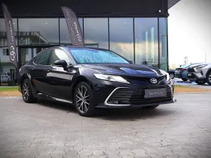 Toyota Camry 2.5 Hybrid Executive CVT 2022