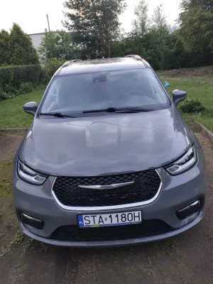 Chrysler Pacifica 2022