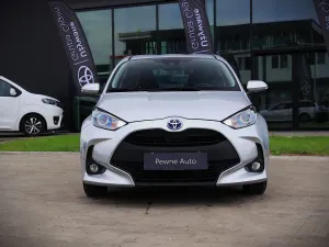Toyota Yaris IV (2020-) Hybrid 1.5 Style 2025