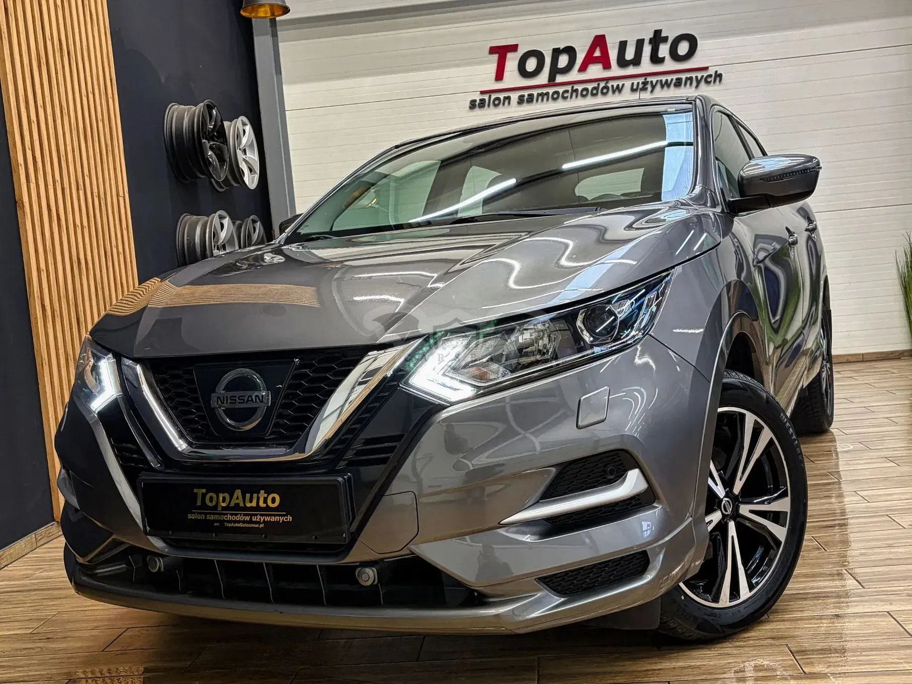 Nissan Qashqai II (2013-2021) 1.2 DIG-T N-Connecta 2018