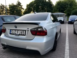 BMW 3 Series E90/E91/E92/E93 (2005-2012) 320i 2005