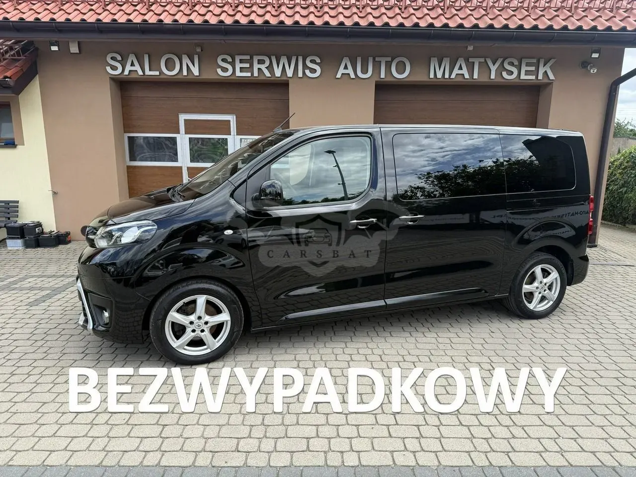 Toyota ProAce 2,0-l-D-4D L2 (8-Si.) Family 2017