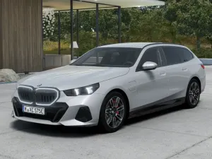 BMW 5 Series G60 (2023-) 550e xDrive PHEV M Sport 2026