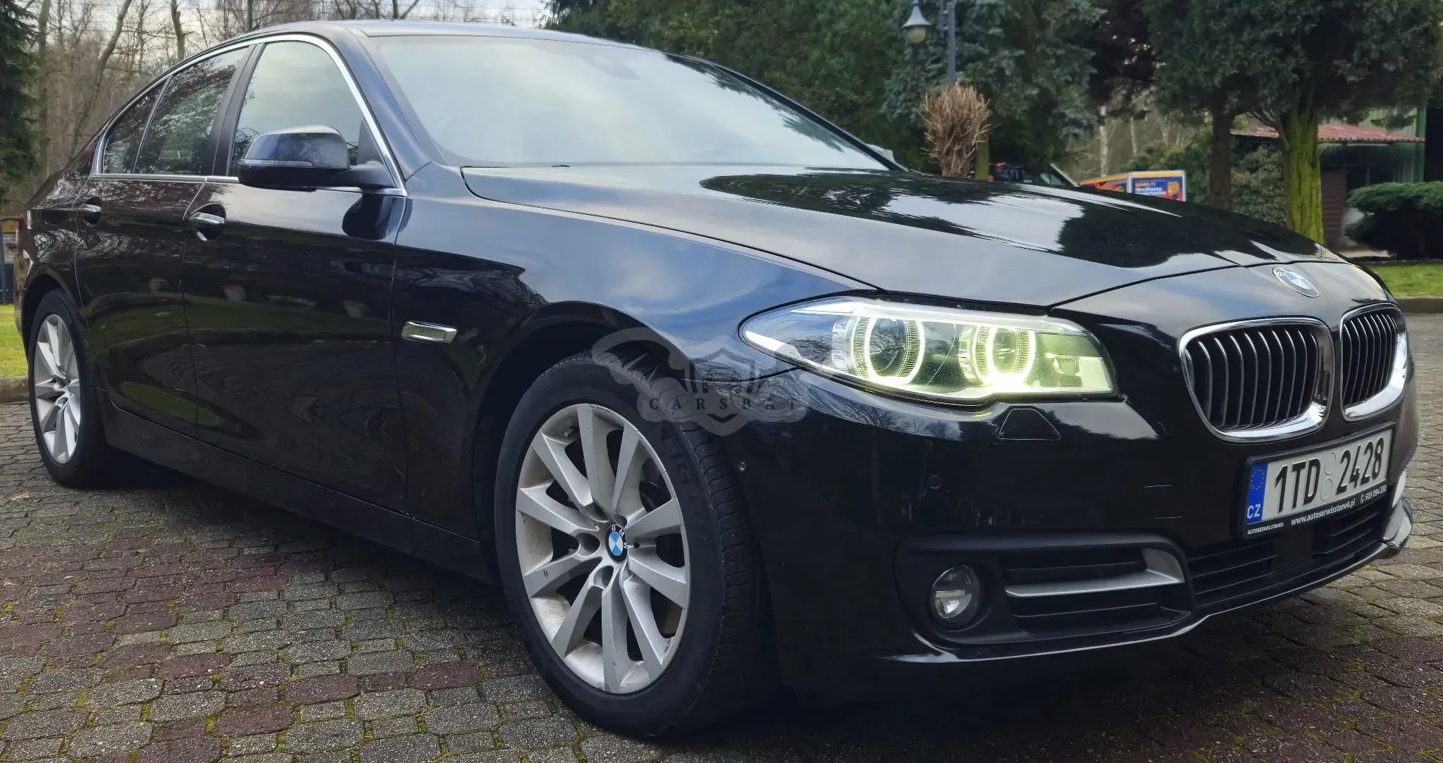 BMW 5 Series F10/F11 (2009-2017) 530d 2015