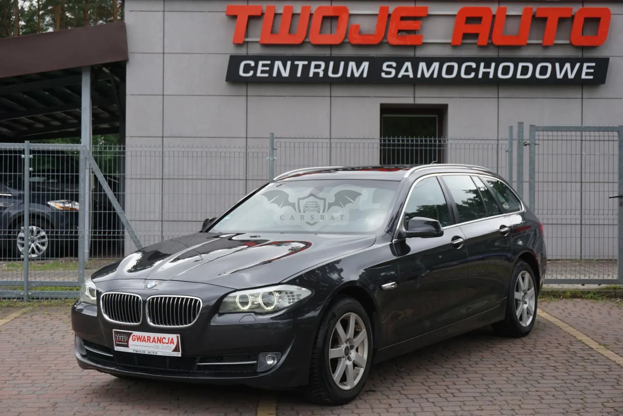 BMW 5 Series F10/F11 (2009-2017) 520d Luxury Line 2010