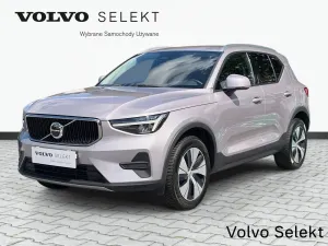 Volvo XC40 2025