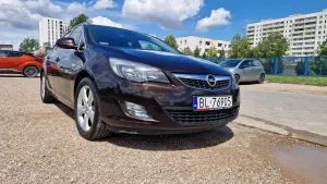 Opel Astra J (2009-2019) 1.7 CDTI Cosmo 2012