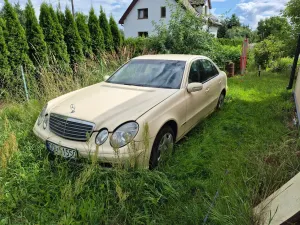 Mercedes-Benz E W211 (2002-2009) 200 CDI Automatik Classic 2003