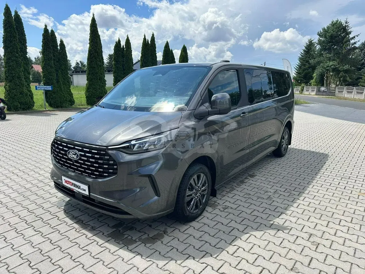 Ford Tourneo Custom 2025