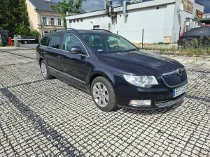 Skoda Superb II (2008-2018) 2.0 TDI DSG FAMILY 2011