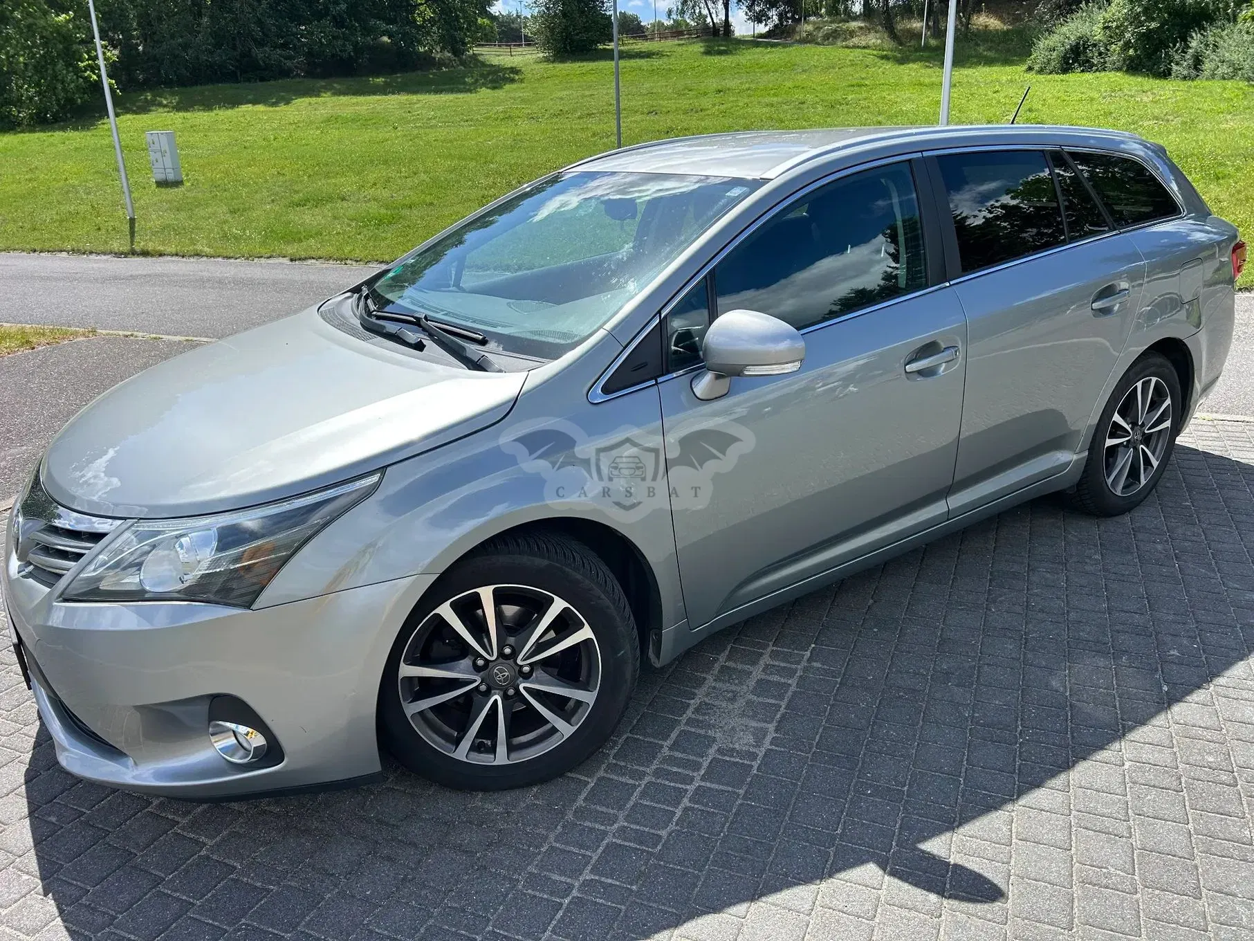 Toyota Avensis III (2009-) 2.0 D-4D Edition (2014) 2013