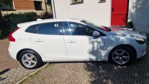 Volvo V40 II (2012-) T3 Drive-E Summum 2015