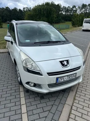 Peugeot 5008 I (2009-2017) 1.6 THP Family 7os 2012