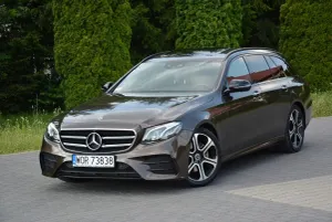 Mercedes-Benz E W213 (2016-2023) 250 9G-TRONIC 2017