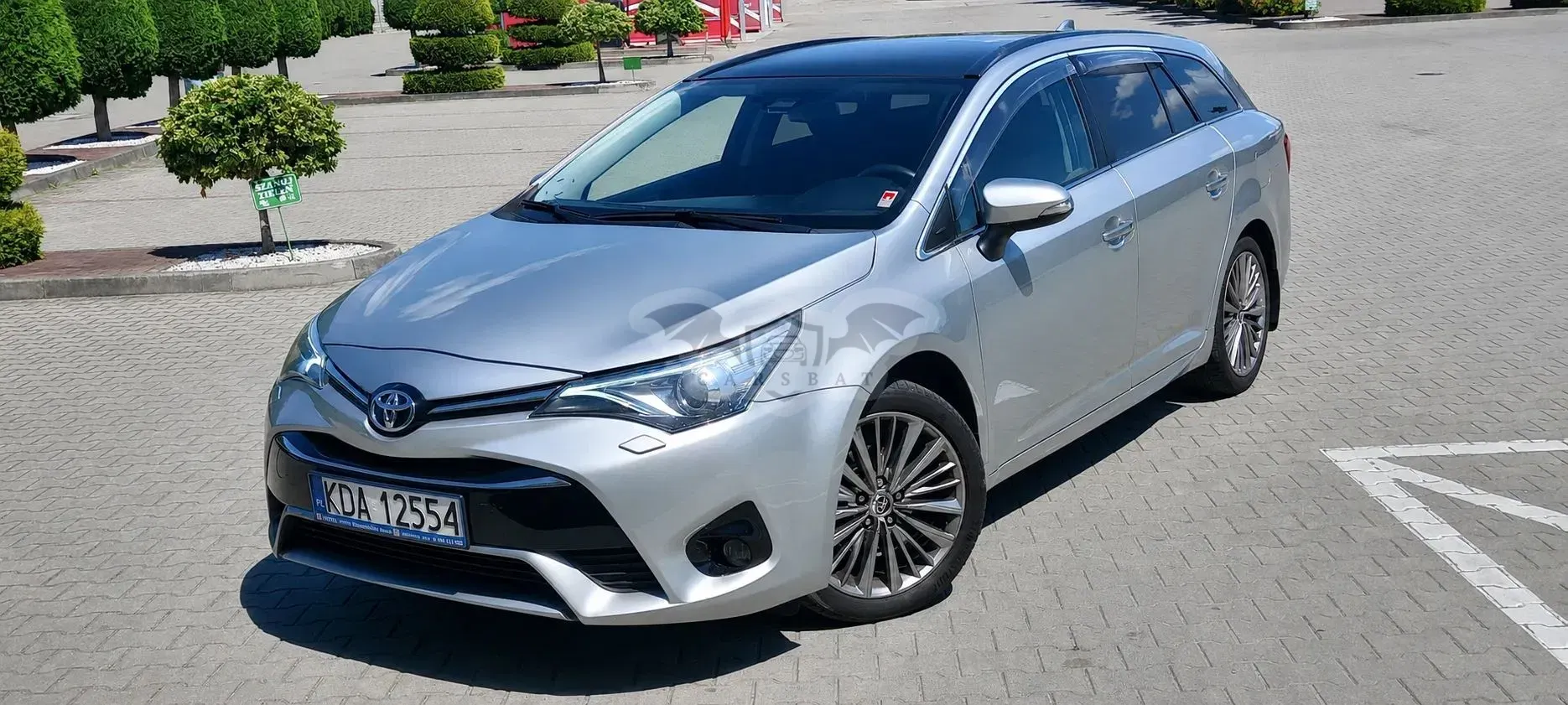 Toyota Avensis III (2009-) Touring Sports 1.8 Business Edition 2015