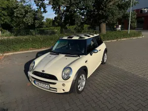 Mini One 2004