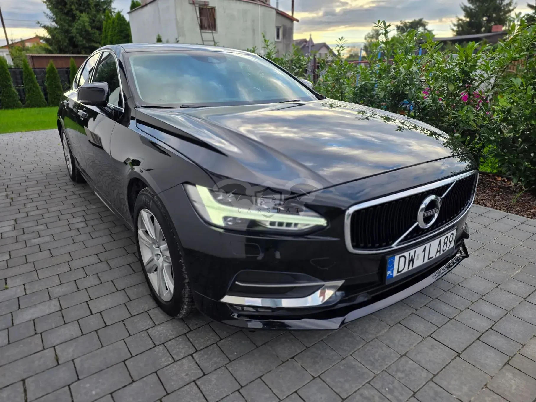 Volvo S90 D4 Momentum 2019