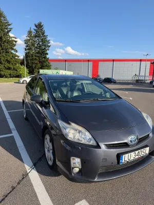 Toyota Prius III (2009-2015) 1.8 HSD Prestige 2010